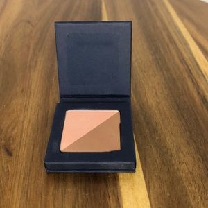 Beautycounter Eyeshadow Duo- shell and malt